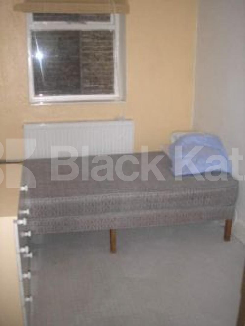 			2 Bedroom, 1 bath, 1 reception Flat			 Brecknock Road, TUFNELL PARK